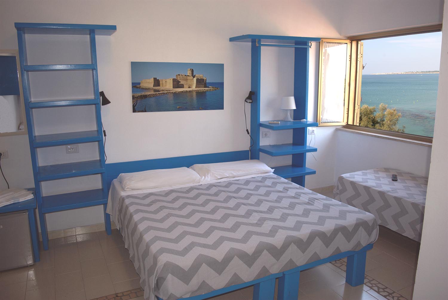 Interni camera con vista mare Hotel Village Kairos